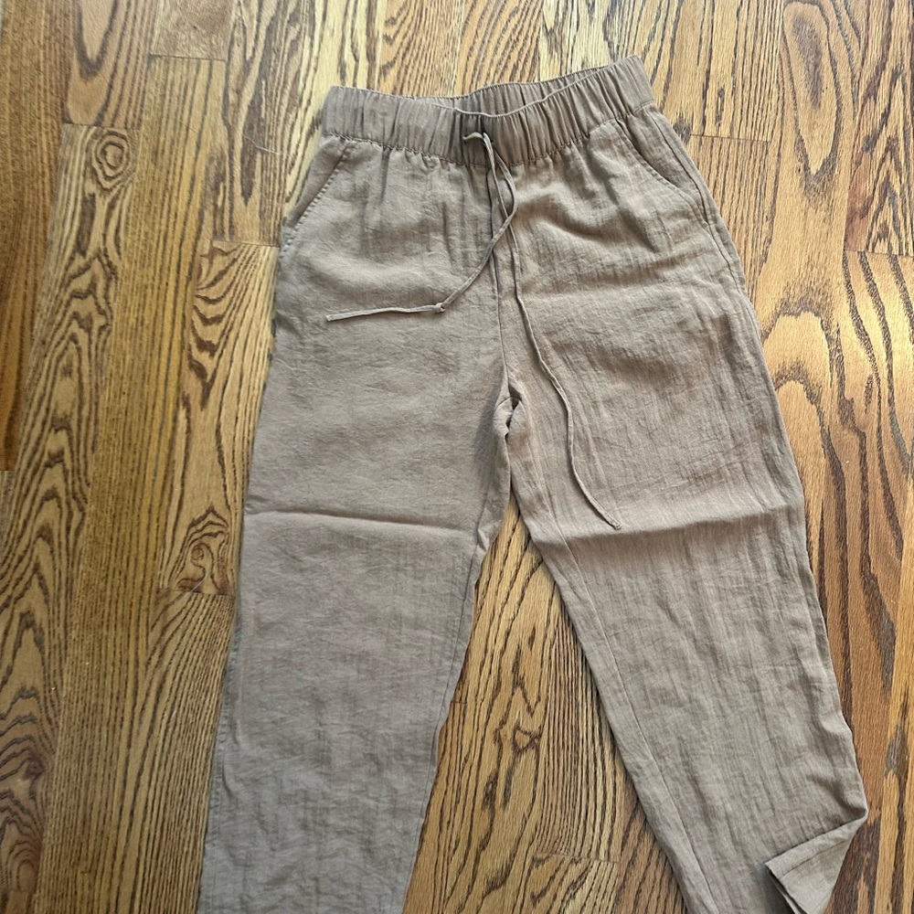 H&M Tapered Cropped Pants